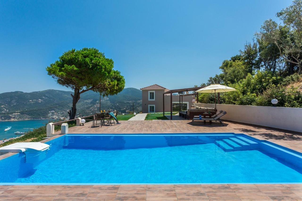 Savvina Villa *