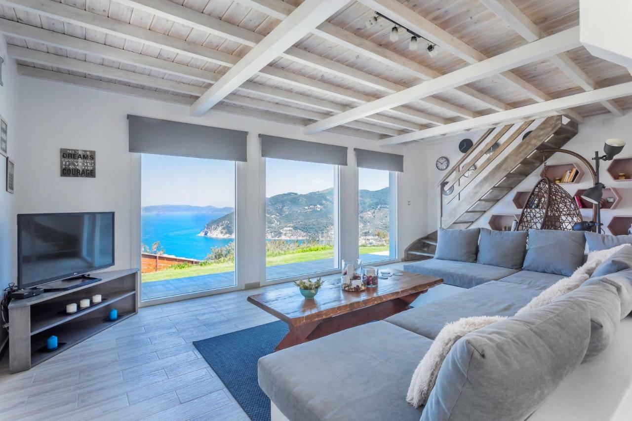 Savvina Villa